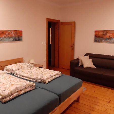 Triglav Apartment House Крань Экстерьер фото